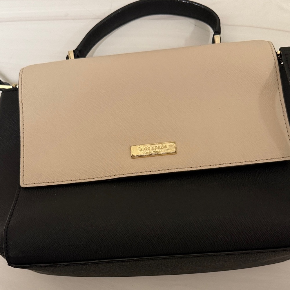 Kate Spade Black and Cream Crossbody Bag